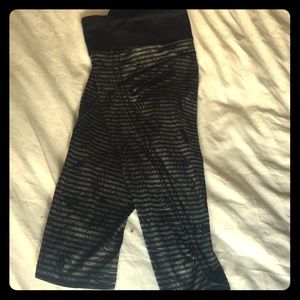 Lululemon capris